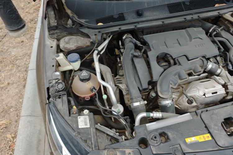 Used Peugeot 408 2014 1.6T Automatic Supreme Edition Engine Bay Right