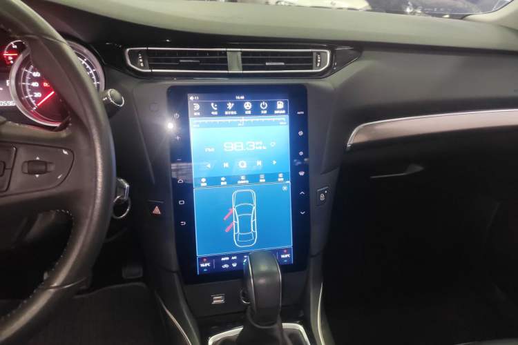 Used Peugeot 408 2014 1.8L Automatic Luxury Edition Audio And AC Panel