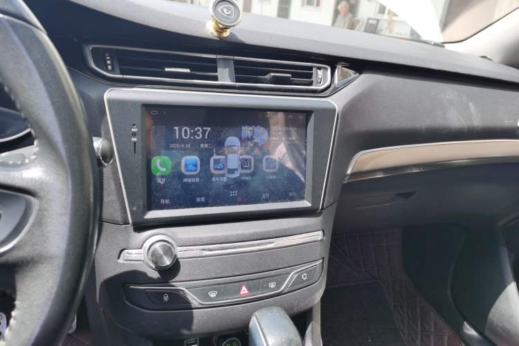 Used Peugeot 408 2014 1.8L Automatic Luxury Edition Audio And AC Panel