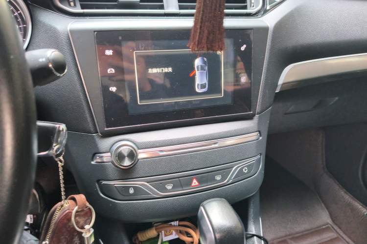 Used Peugeot 408 2014 1.8L Automatic Luxury Edition Audio And AC Panel