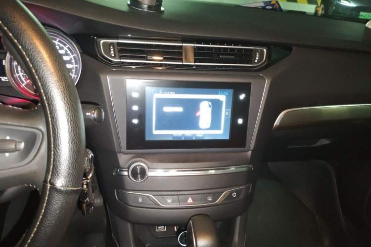 Used Peugeot 408 2014 1.8L Automatic Luxury Edition Audio And AC Panel