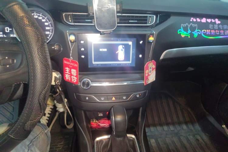 Used Peugeot 408 2014 1.8L Automatic Luxury Edition Audio And AC Panel