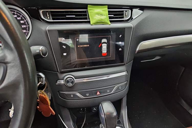 Used Peugeot 408 2014 1.8L Automatic Luxury Edition Audio And AC Panel