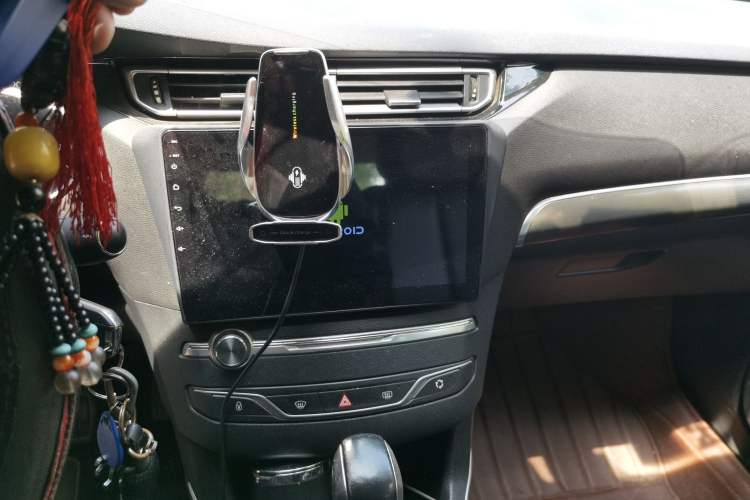 Used Peugeot 408 2014 1.8L Automatic Luxury Edition Audio And AC Panel