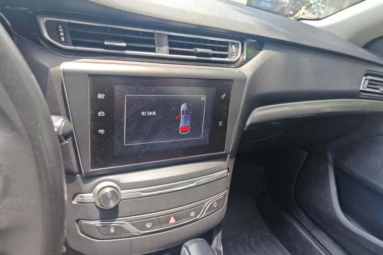 Used Peugeot 408 2014 1.8L Automatic Luxury Edition Audio And AC Panel
