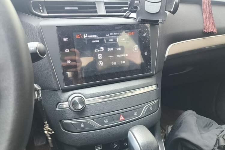 Used Peugeot 408 2014 1.8L Automatic Luxury Edition Audio And AC Panel