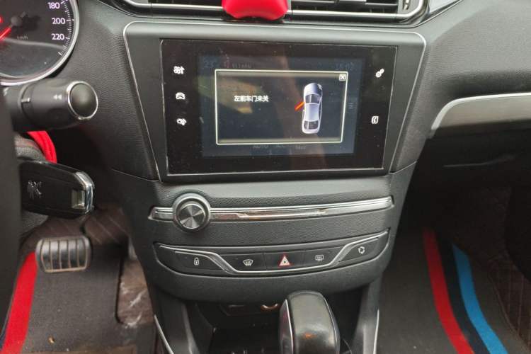 Used Peugeot 408 2014 1.8L Automatic Luxury Edition Audio And AC Panel