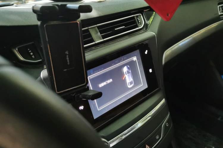 Used Peugeot 408 2014 1.8L Automatic Luxury Edition Audio And AC Panel