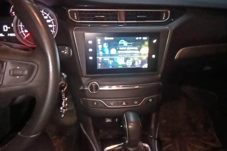 Used Peugeot 408 2014 1.8L Automatic Luxury Edition Audio And AC Panel
