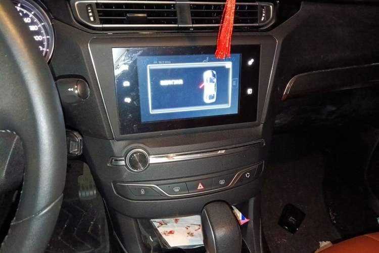 Used Peugeot 408 2014 1.8L Automatic Luxury Edition Audio And AC Panel