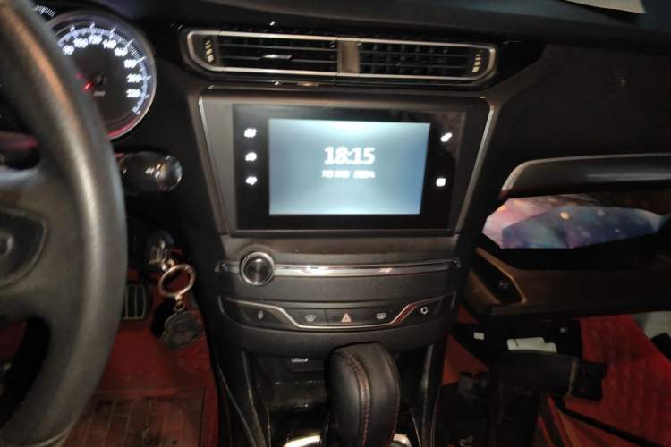 Used Peugeot 408 2014 1.8L Automatic Luxury Edition Audio And AC Panel