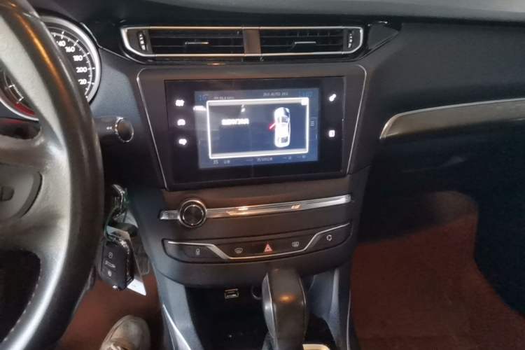 Used Peugeot 408 2014 1.8L Automatic Luxury Edition Audio And AC Panel
