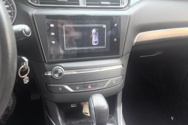 Used Peugeot 408 2014 1.8L Automatic Leading Edition Audio And AC Panel
