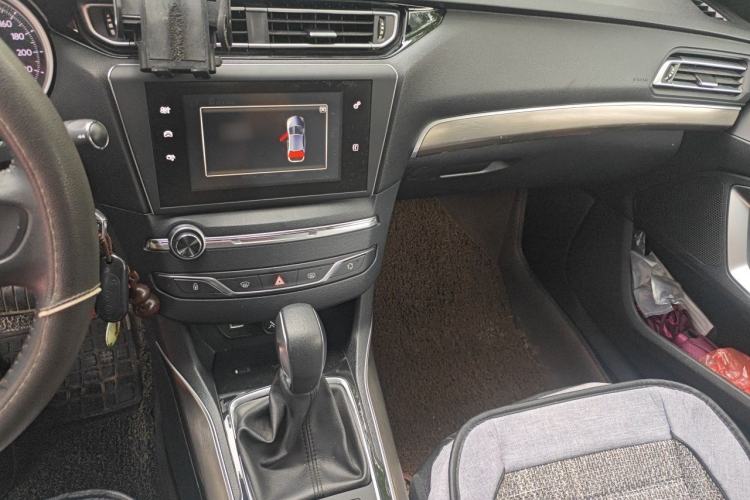 Used Peugeot 408 2014 1.8L Automatic Luxury Edition Audio And AC Panel