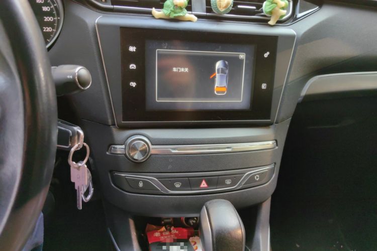 Used Peugeot 408 2014 1.8L Automatic Luxury Edition Audio And AC Panel