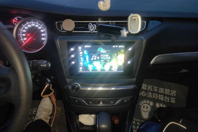 Used Peugeot 408 2014 1.8L Automatic Luxury Edition Audio And AC Panel