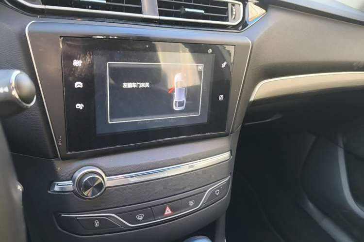 Used Peugeot 408 2014 1.8L Automatic Luxury Edition Audio And AC Panel