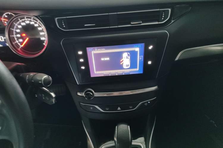 Used Peugeot 408 2014 1.8L Automatic Luxury Edition Audio And AC Panel