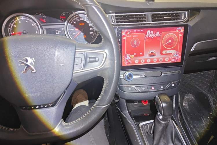 Used Peugeot 408 2014 1.8L Automatic Luxury Edition Audio And AC Panel