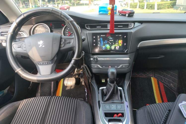 Used Peugeot 408 2014 1.8L Automatic Luxury Edition Audio And AC Panel