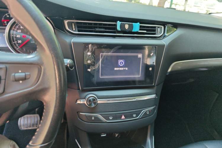 Used Peugeot 408 2014 1.8L Automatic Luxury Edition Audio And AC Panel