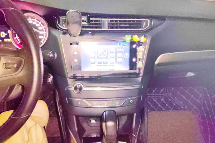 Used Peugeot 408 2014 1.8L Automatic Luxury Edition Audio And AC Panel