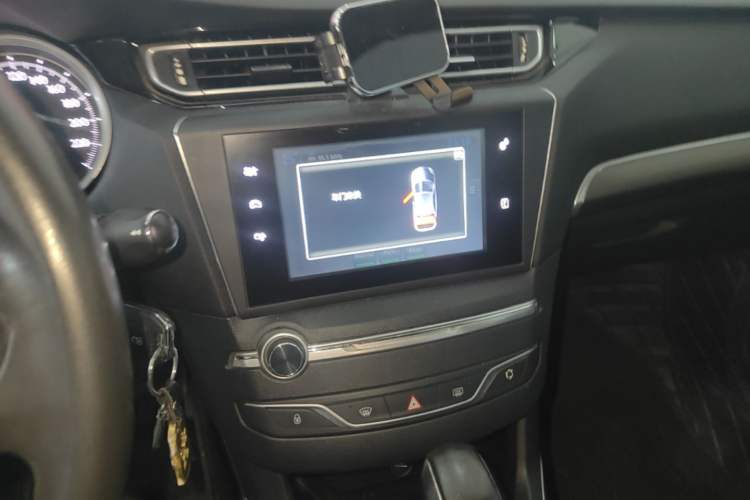 Used Peugeot 408 2014 1.8L Automatic Luxury Edition Audio And AC Panel