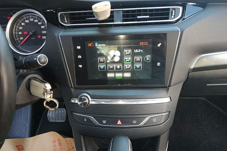 Used Peugeot 408 2014 1.8L Automatic Luxury Edition Audio And AC Panel