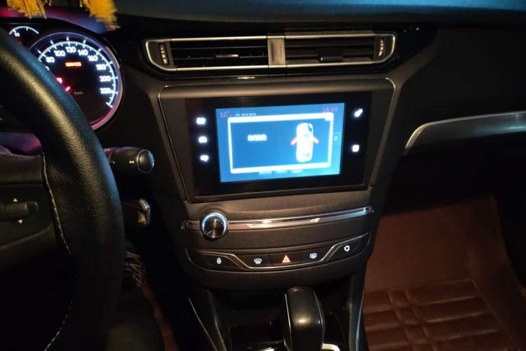 Used Peugeot 408 2014 1.8L Automatic Luxury Edition Audio And AC Panel