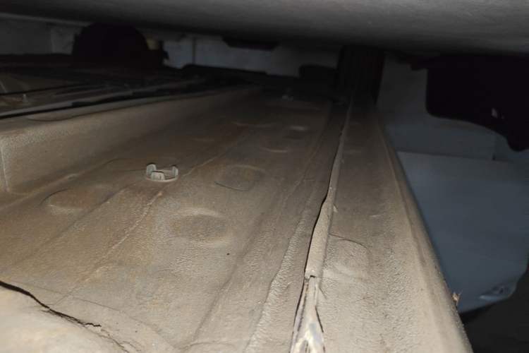 Used Peugeot 408 2014 1.8L Automatic Luxury Edition Chassis Front Right