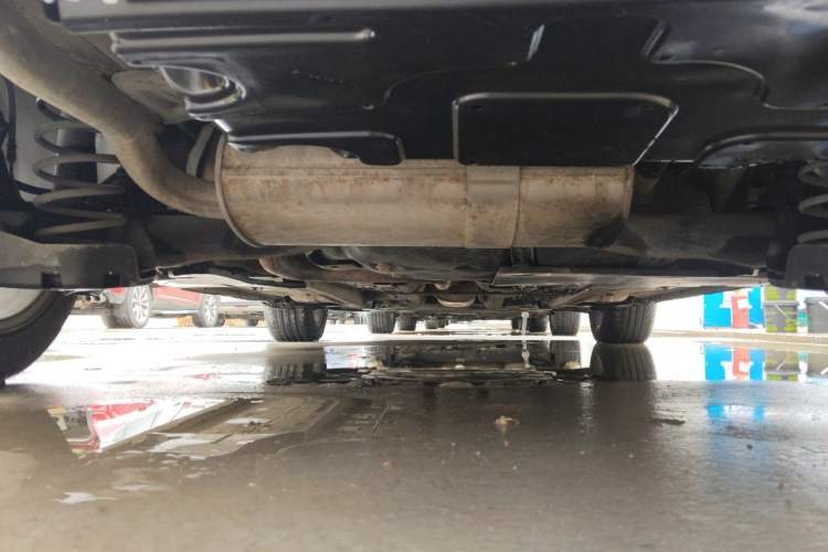 Used Peugeot 408 2014 1.8L Automatic Luxury Edition Chassis Rear