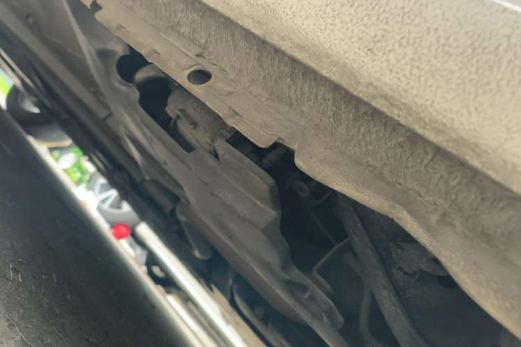 Used Peugeot 408 2014 1.8L Manual Leading Edition Chassis Rear Left