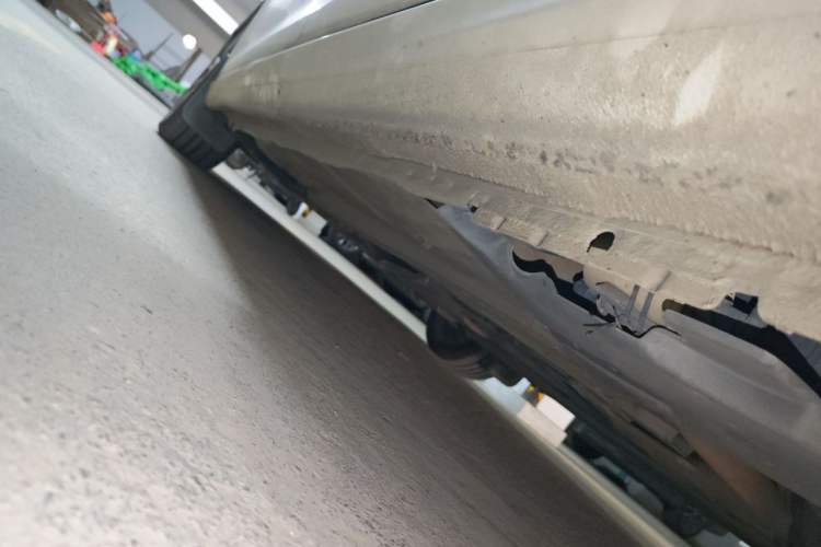 Used Peugeot 408 2014 1.8L Automatic Luxury Edition Chassis Rear Left