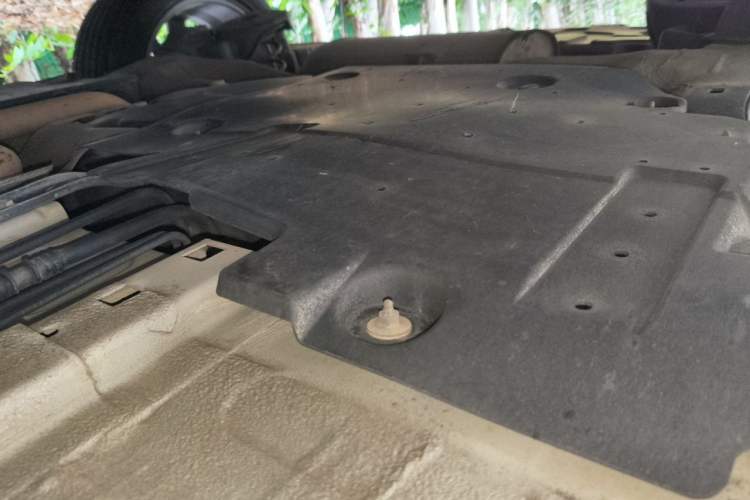 Used Peugeot 408 2014 1.8L Automatic Luxury Edition Chassis Rear Right