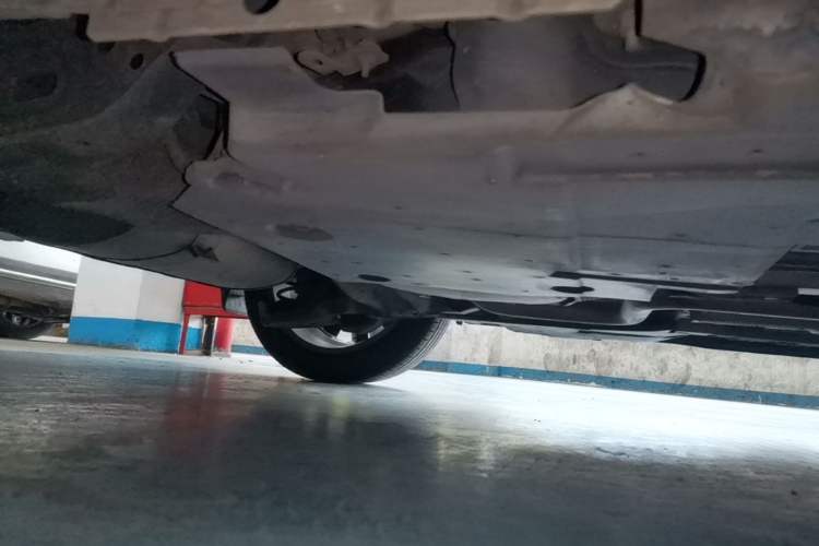 Used Peugeot 408 2014 1.8L Automatic Luxury Edition Chassis Rear Right