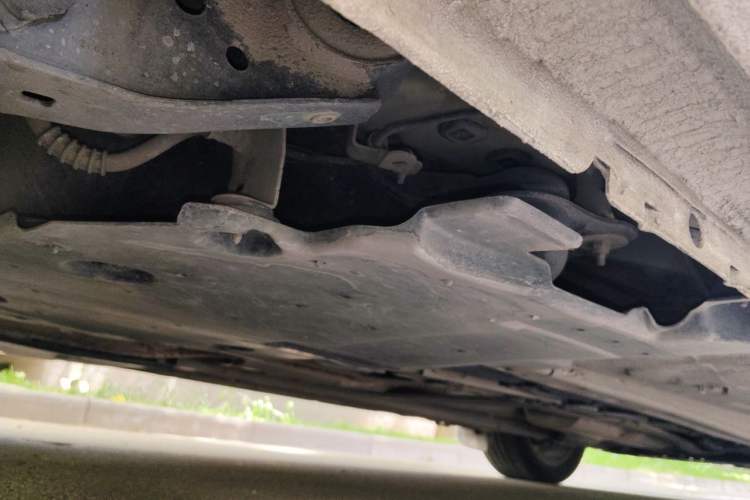 Used Peugeot 408 2014 1.8L Automatic Luxury Edition Chassis Rear Right