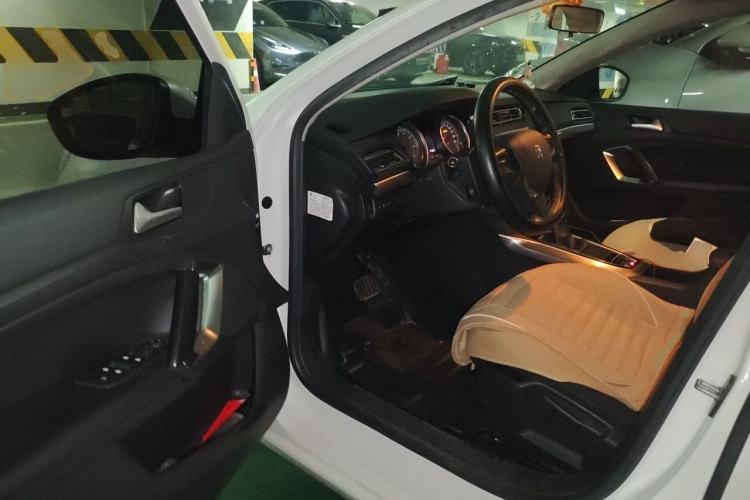 Used Peugeot 408 2014 1.8L Automatic Luxury Edition Driver Seat