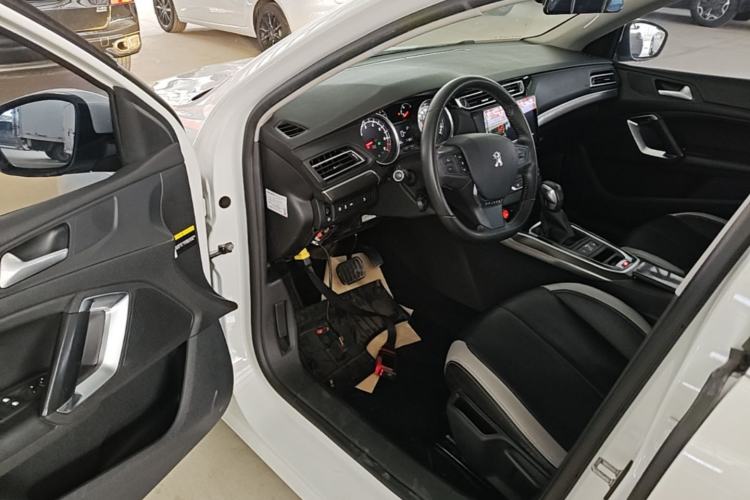 Used Peugeot 408 2014 1.8L Automatic Luxury Edition Driver Seat