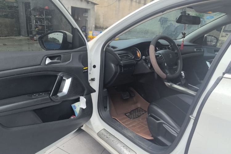 Used Peugeot 408 2014 1.8L Automatic Luxury Edition Driver Seat