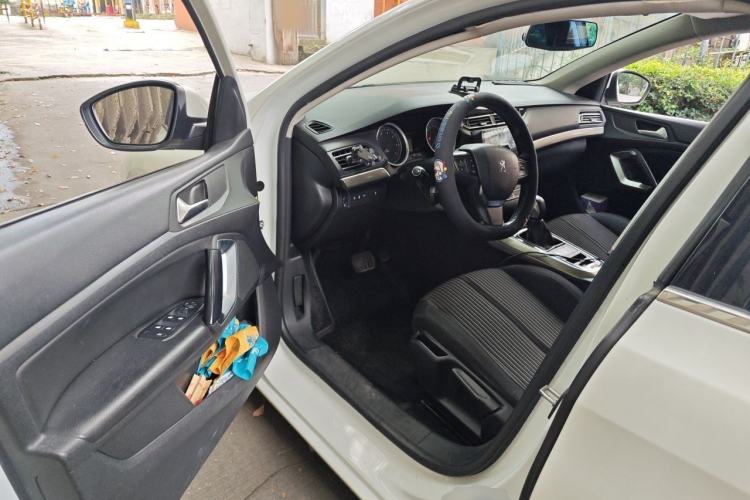 Used Peugeot 408 2014 1.8L Automatic Luxury Edition Driver Seat