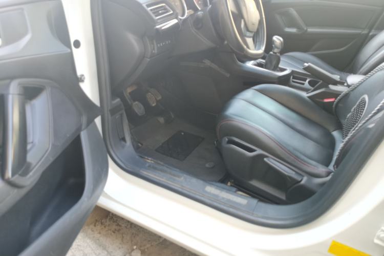 Used Peugeot 408 2014 1.8L Manual Leading Edition Driver Seat