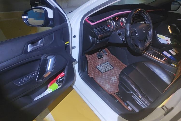 Used Peugeot 408 2014 1.8L Automatic Luxury Edition Driver Seat