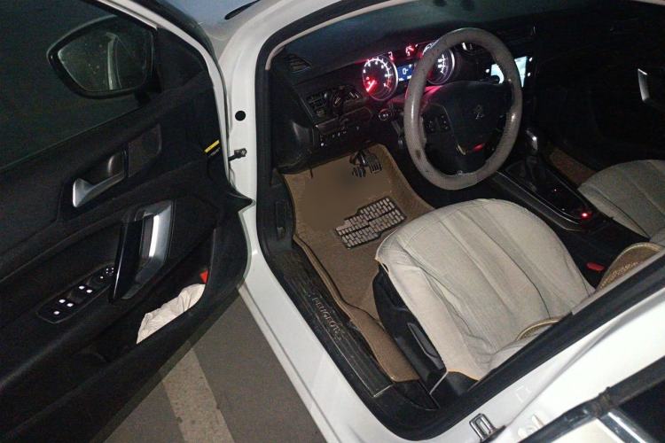 Used Peugeot 408 2014 1.8L Automatic Luxury Edition Driver Seat