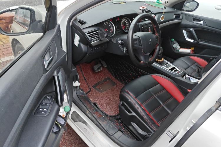 Used Peugeot 408 2014 1.8L Automatic Luxury Edition Driver Seat