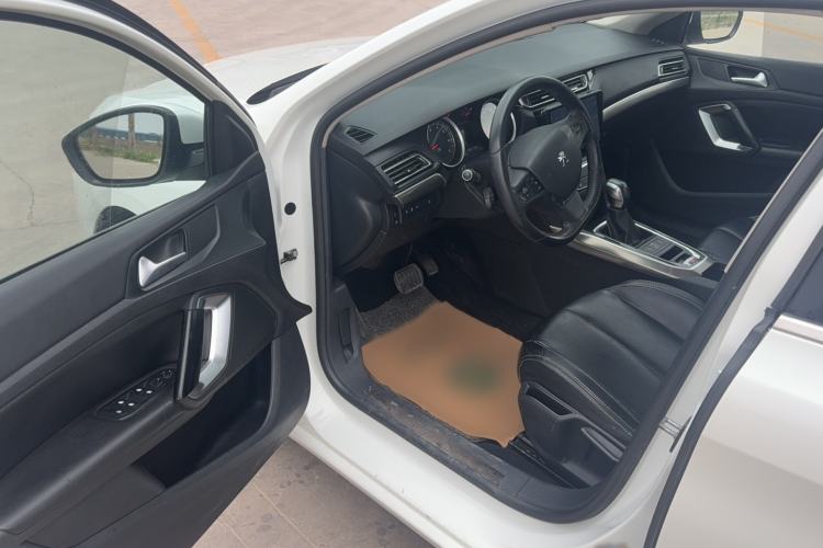 Used Peugeot 408 2014 1.8L Automatic Luxury Edition Driver Seat