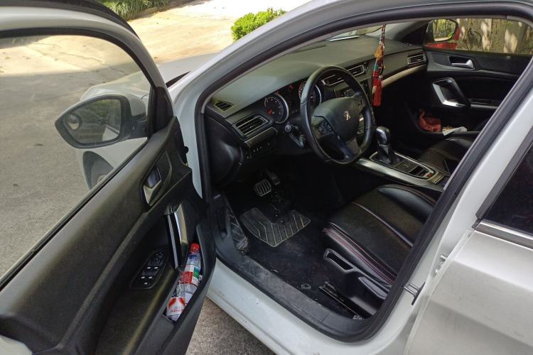 Used Peugeot 408 2014 1.8L Automatic Luxury Edition Driver Seat