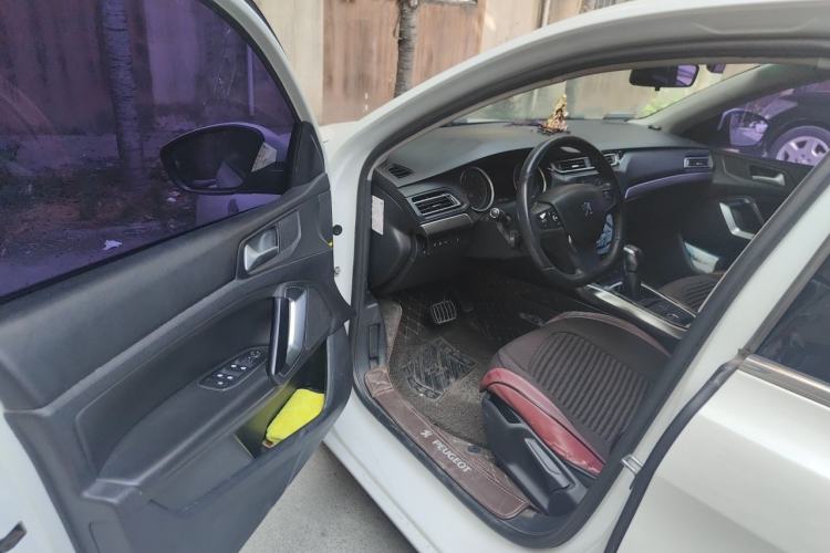Used Peugeot 408 2014 1.8L Automatic Luxury Edition Driver Seat