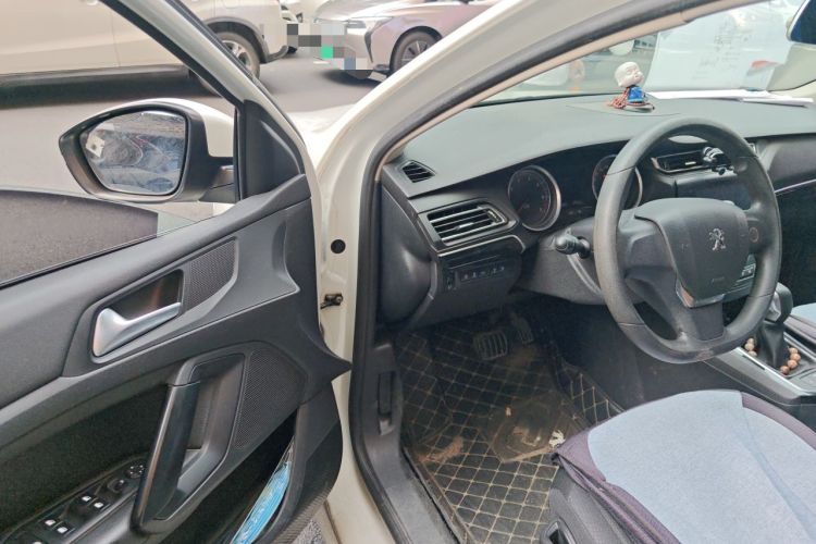 Used Peugeot 408 2014 1.8L Automatic Leading Edition Driver Seat