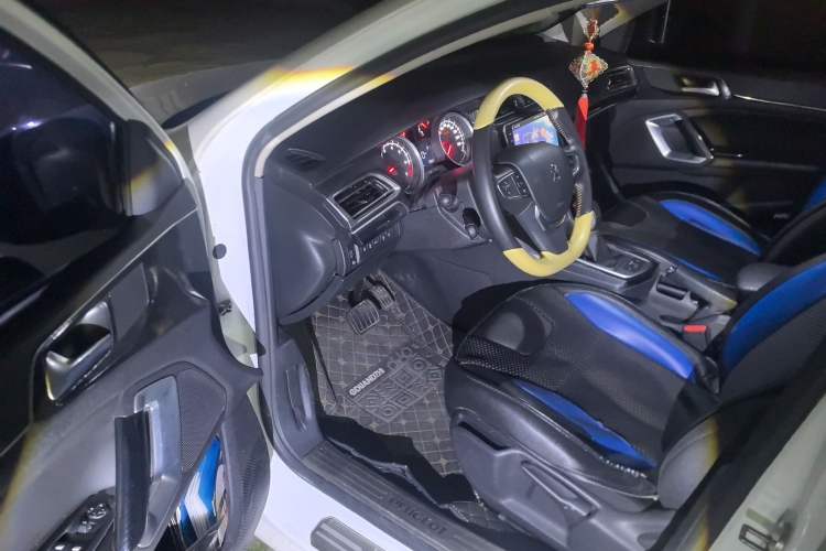 Used Peugeot 408 2014 1.8L Automatic Leading Edition Driver Seat