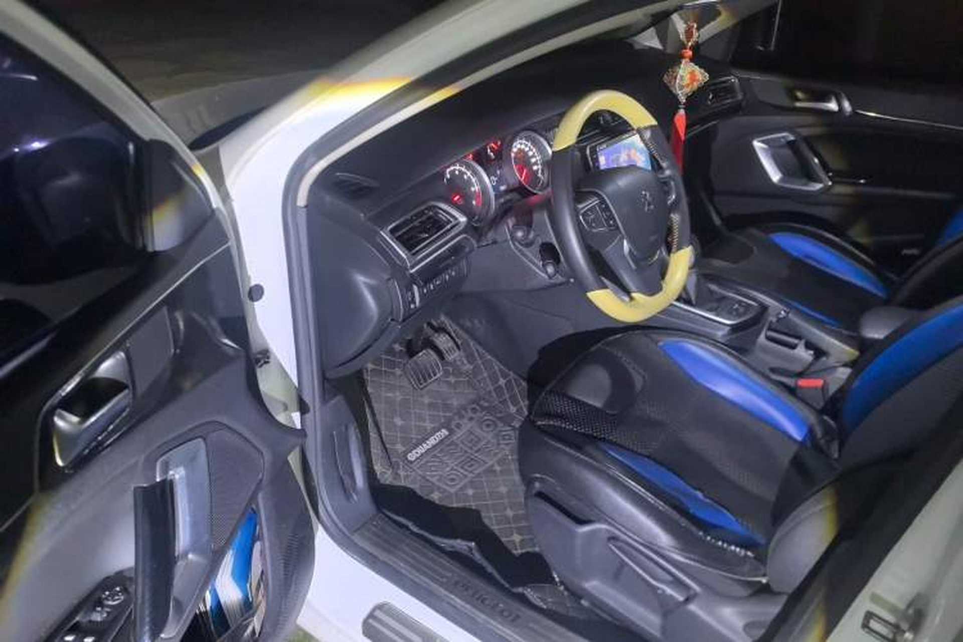 Used Peugeot 408 2014 1.8L Automatic Leading Edition Driver Seat